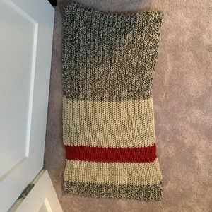 Roots infinity scarf